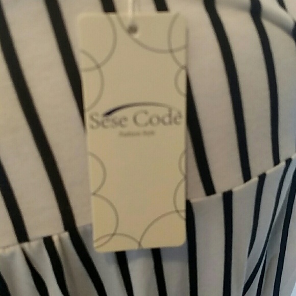 Sese Code Striped Split V Neck Tunic - Picture 3 of 4